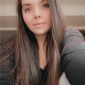 Meet your Posher, Bailey